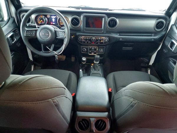 2023 JEEP GLADIATOR