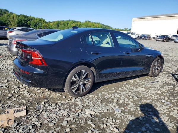 2025 VOLVO S60 Core