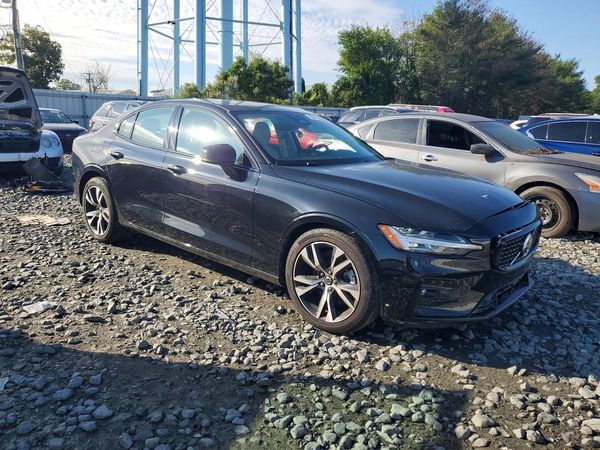 2025 VOLVO S60 Core
