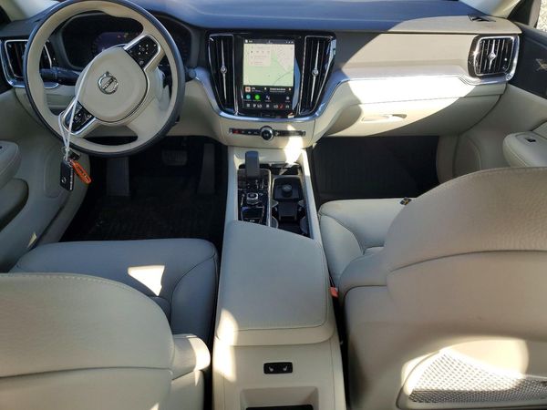2025 VOLVO S60 Core