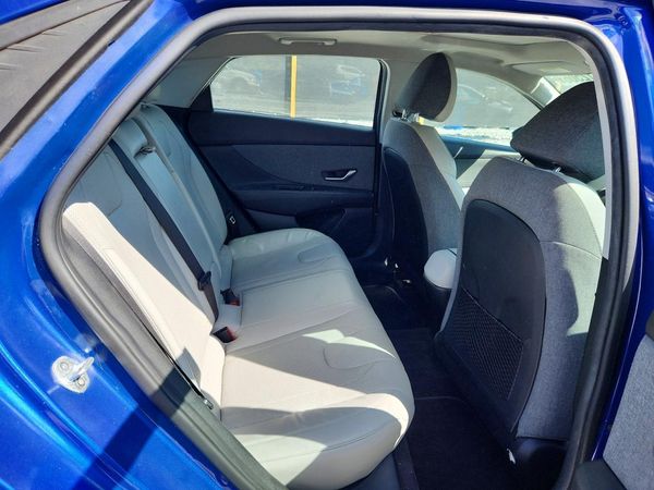 2021 HYUNDAI ELANTRA Limited