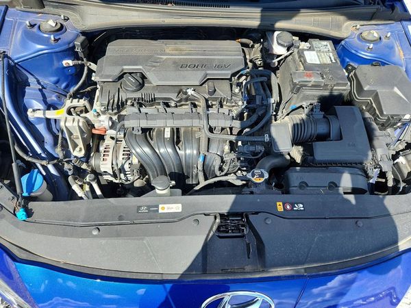 2021 HYUNDAI ELANTRA Limited
