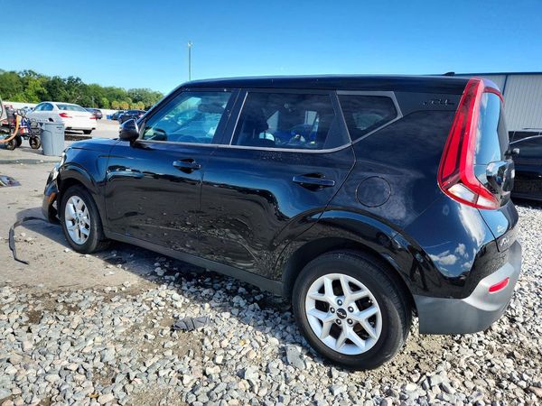 2022 KIA SOUL