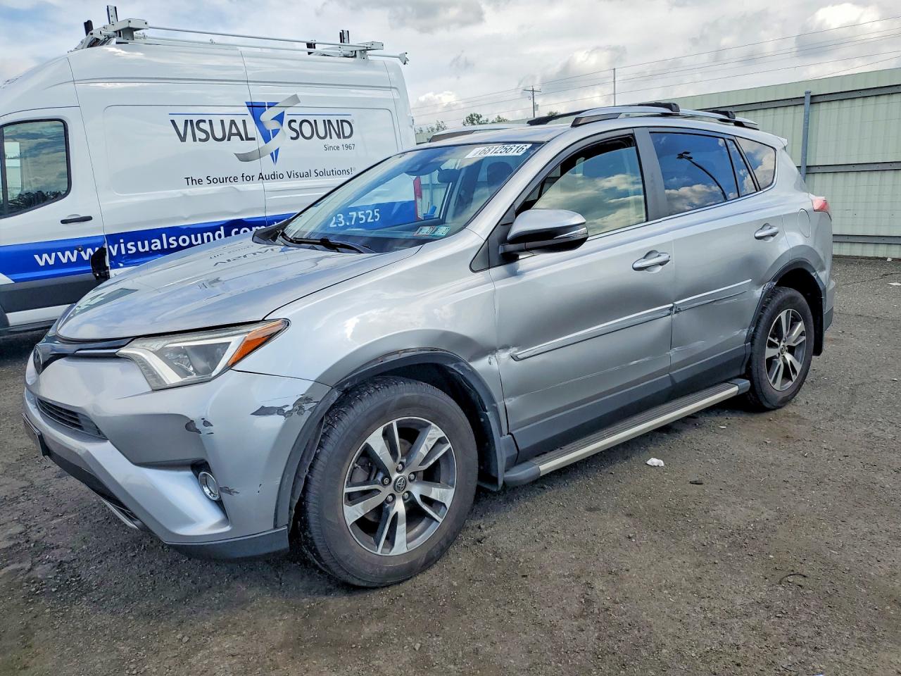 2018 TOYOTA RAV4 Adventure/XLE