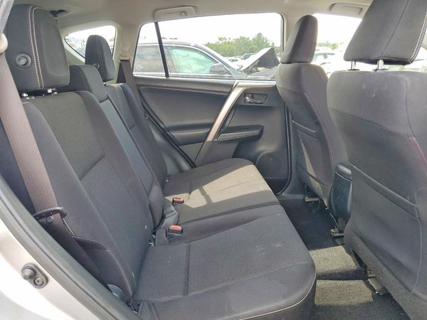 2018 TOYOTA RAV4 Adventure/XLE