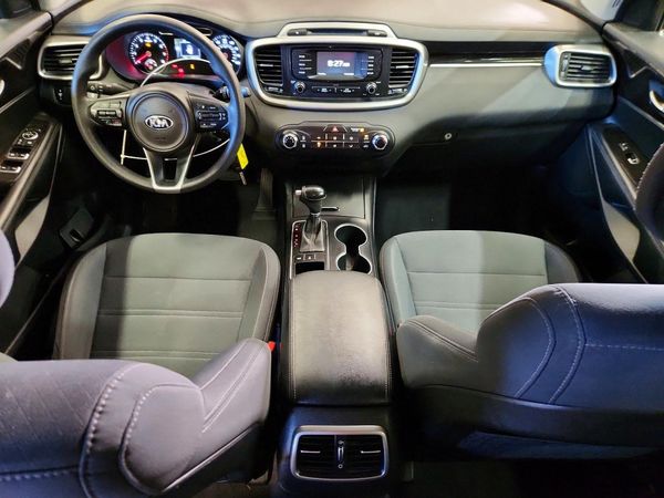 2017 KIA SORENTO L, LX — CKPT