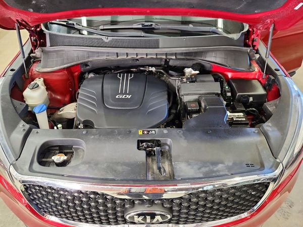 2017 KIA SORENTO L, LX — Engine bay