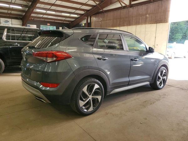 2018 HYUNDAI TUCSON