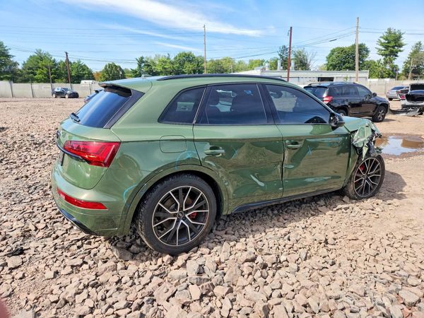 2021 AUDI SQ5