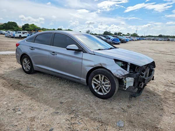 2017 HYUNDAI SONATA SE, Eco