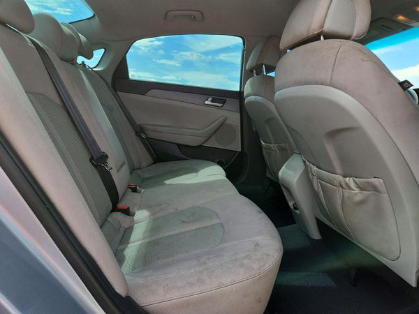 2017 HYUNDAI SONATA SE, Eco