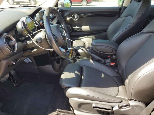 2015 MINI COOPER
