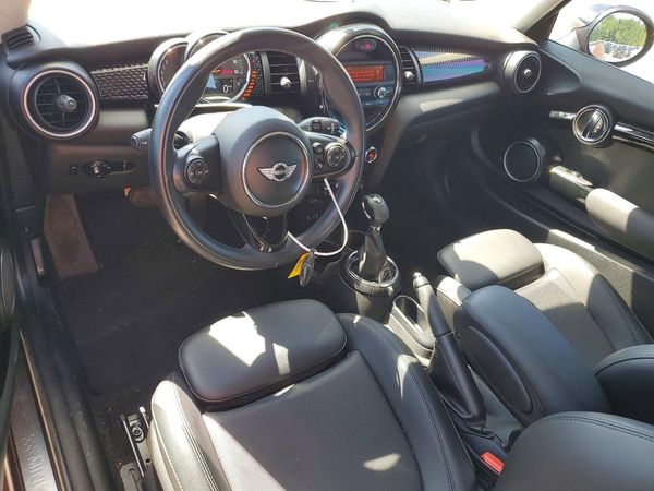 2015 MINI COOPER
