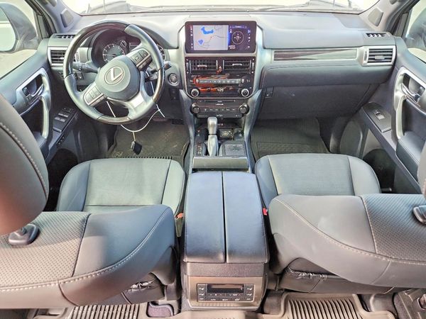 2023 LEXUS GX 460 Premium