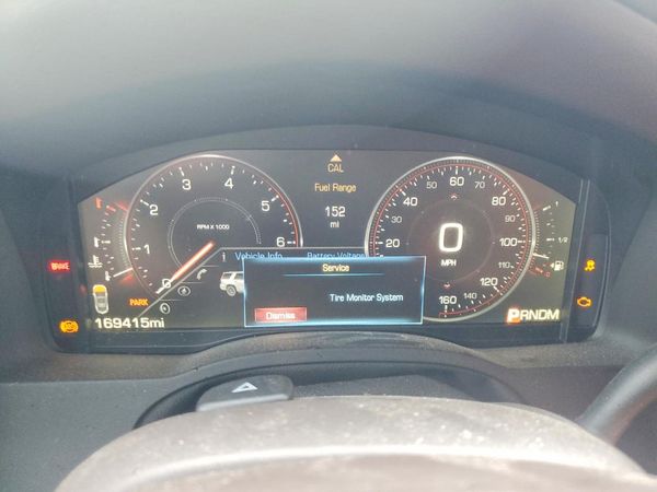 2015 CADILLAC ESCALADE ESV Luxury — ODOM