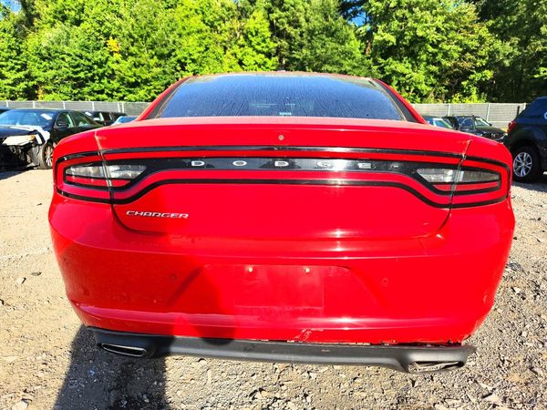 2020 DODGE CHARGER SXT