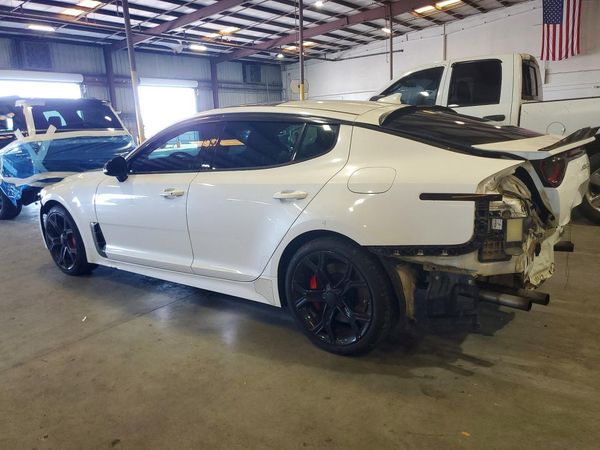 2018 KIA STINGER GT2