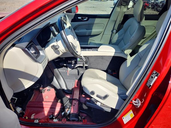 2018 VOLVO XC60