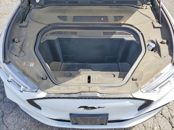 2022 FORD MUSTANG Select — Engine bay