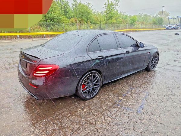 2018 MERCEDES-BENZ E AMG E63 S