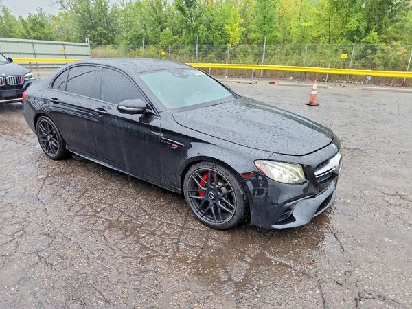 2018 MERCEDES-BENZ E AMG E63 S