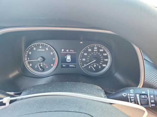 2020 HYUNDAI TUCSON