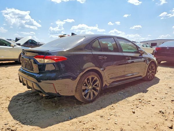 2025 TOYOTA COROLLA