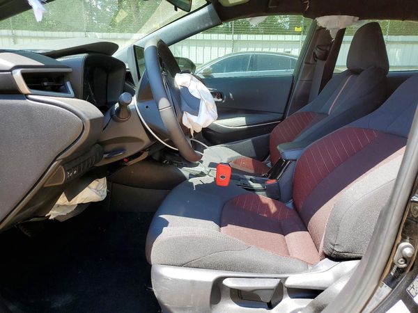 2025 TOYOTA COROLLA
