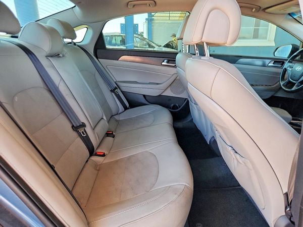 2016 HYUNDAI SONATA