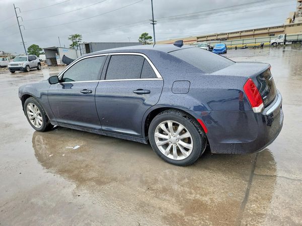 2018 CHRYSLER 300 300 Touring