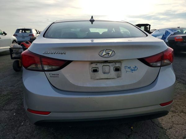 2015 HYUNDAI ELANTRA