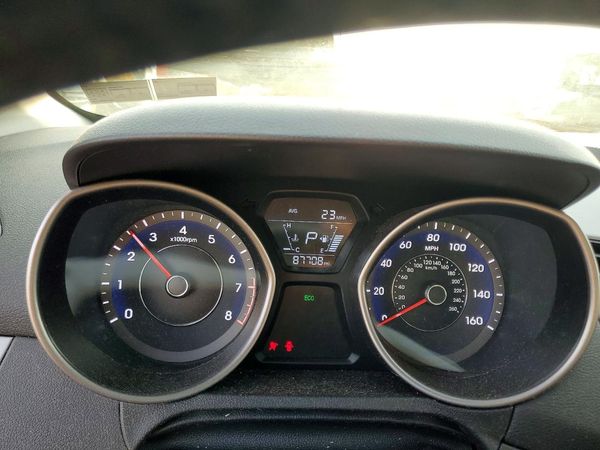 2015 HYUNDAI ELANTRA