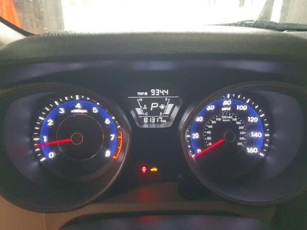 2016 HYUNDAI ELANTRA — ODOM