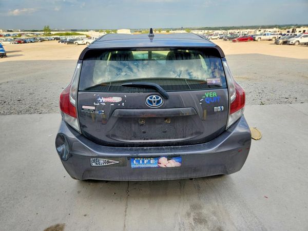 2015 TOYOTA PRIUS — DIRR