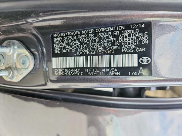 2015 TOYOTA PRIUS — VINS