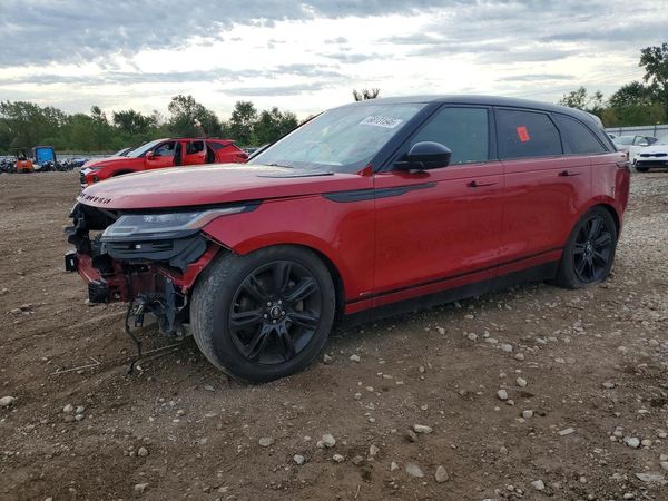 2018 LAND ROVER RANGEROVER R-Dynamic SE — Front 3/4