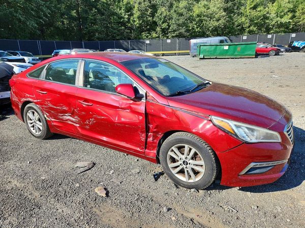 2015 HYUNDAI SONATA — Passenger 3/4