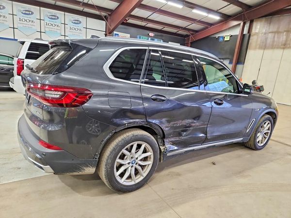 2022 BMW X5 xDrive45e