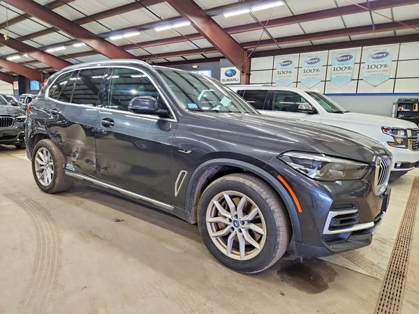 2022 BMW X5 xDrive45e