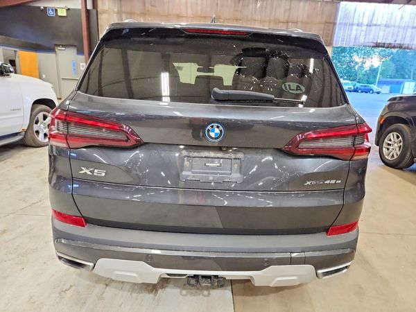 2022 BMW X5 xDrive45e