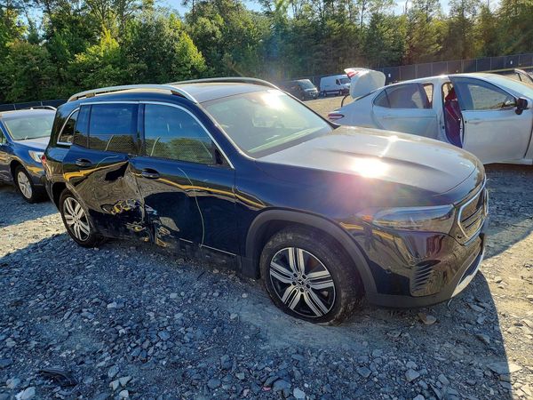 2023 MERCEDES-BENZ ALL OTHER EQB300 4MATIC — Passenger 3/4