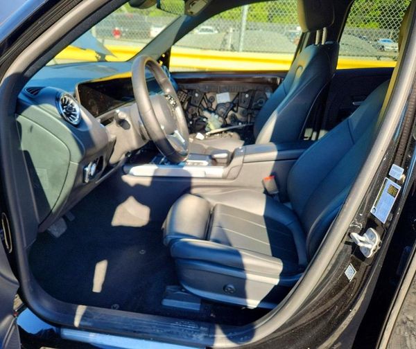 2023 MERCEDES-BENZ ALL OTHER EQB300 4MATIC — DENT