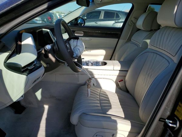 2024 GENESIS G90
