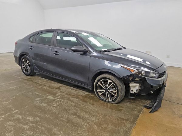 2024 KIA FORTE LX, LXS — Passenger 3/4