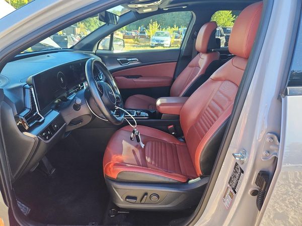 2023 KIA SPORTAGE SX-PRESTIGE or SX-P
