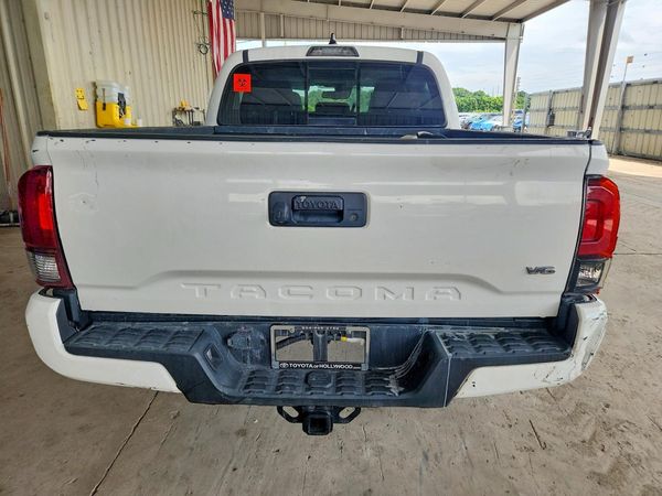 2022 TOYOTA TACOMA