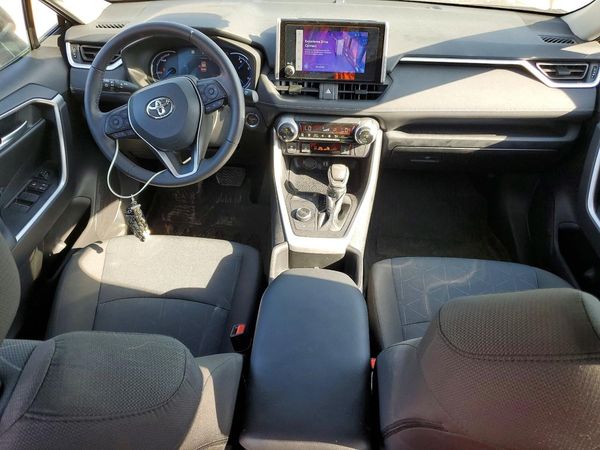 2025 TOYOTA RAV4 Woodland Pkg