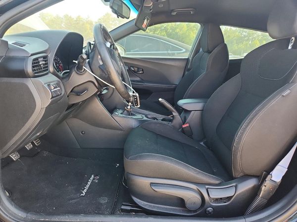 2020 HYUNDAI VELOSTER — DENT