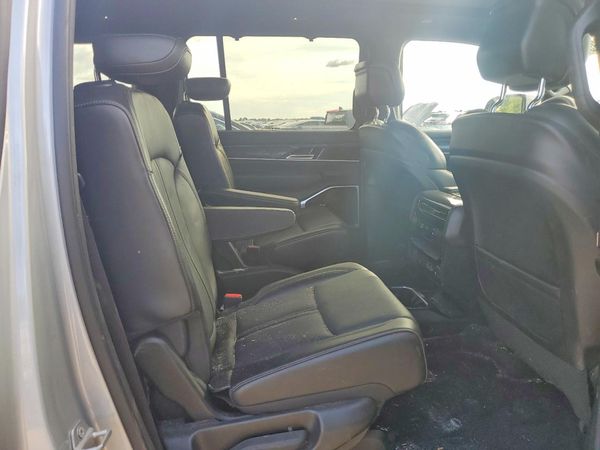 2022 JEEP WAGONEER