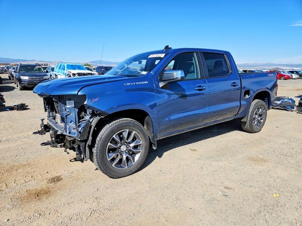 2024 CHEVROLET SILVERADO LT-L — Front 3/4
